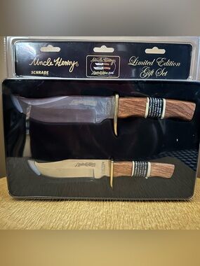 Schrade Uncle Henry Limited Edition 2016 Wood Handle Knife Set - 2-Pack